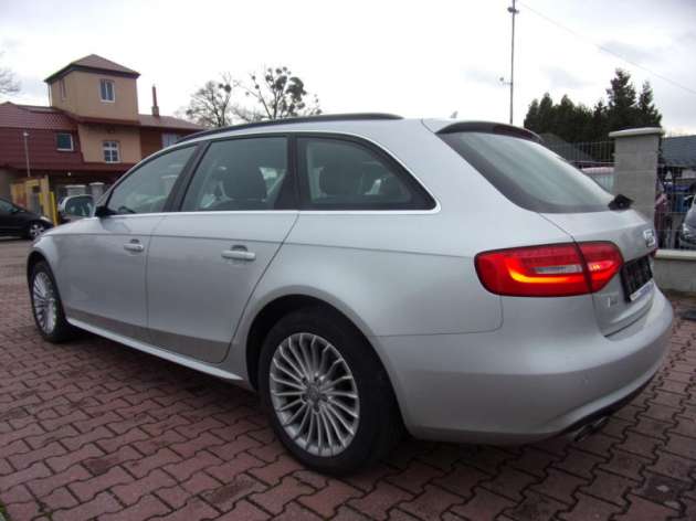 Audi A4 2,0TDI Avant QUATTRO NAVI