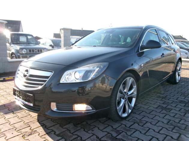 Opel Insignia 2.0 CDTi 118kW XEN AUTOKLIMA