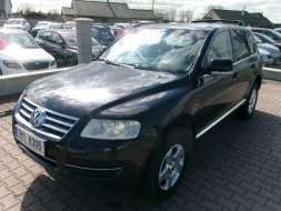 Volkswagen Touareg 2,5TDI DSG AC TEMP ALU