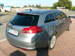 Opel Insignia 2,0CDTi AC NAVI TEMP AUT