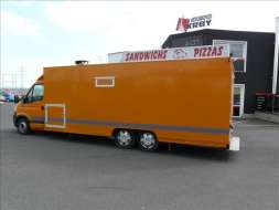 Renault Master 2.5 dCi  CAMION PIZZA