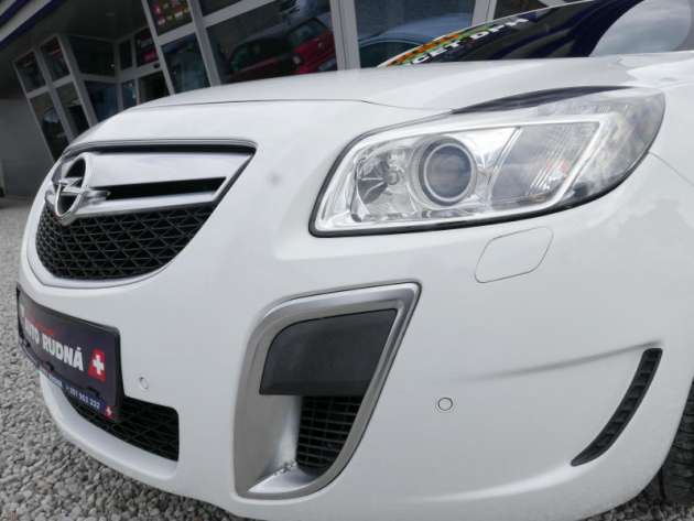 Opel Insignia OPC 2,8 Turbo 239kW Automat