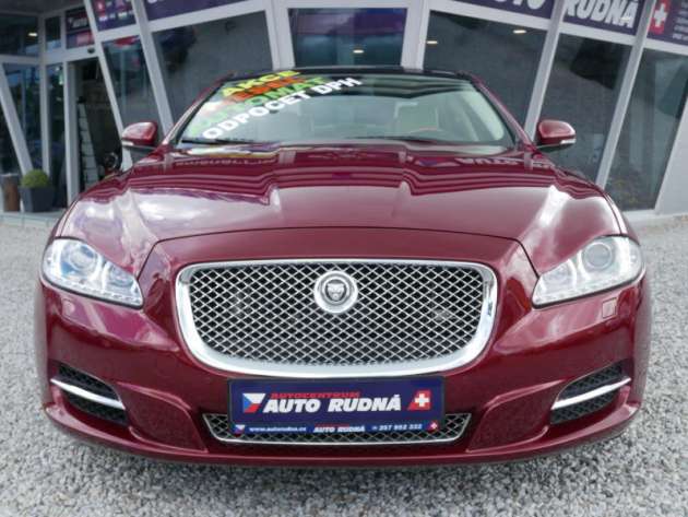 Jaguar XJ 3,0 V6 D Automat REZERVACE