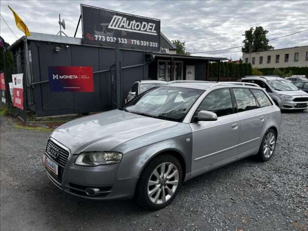 Audi A4 2,0 TDi Automat  NováSTK,Tažné