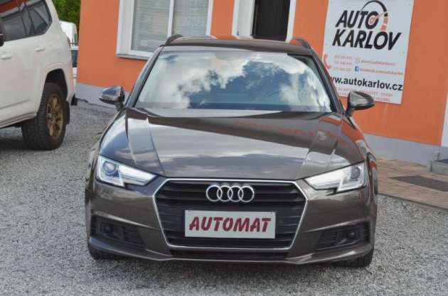 Audi A4 2.0 TDi AT / VIRTUAL / TAŽNÉ