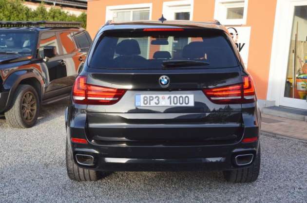 BMW X5 xDrive 40d 230kW M-Sport LED