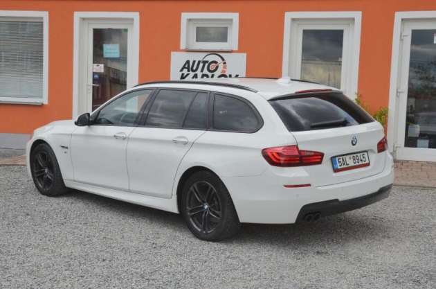BMW Řada 5 520d xDrive AT / ČR / M-PAKET