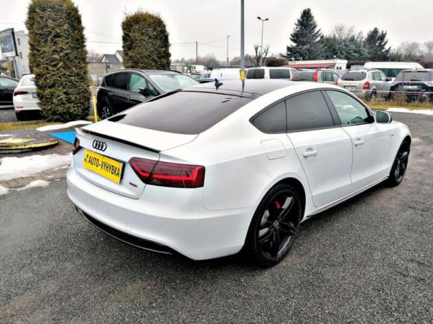 Audi A5 2.0 TDi QUATTRO 140kw S-line