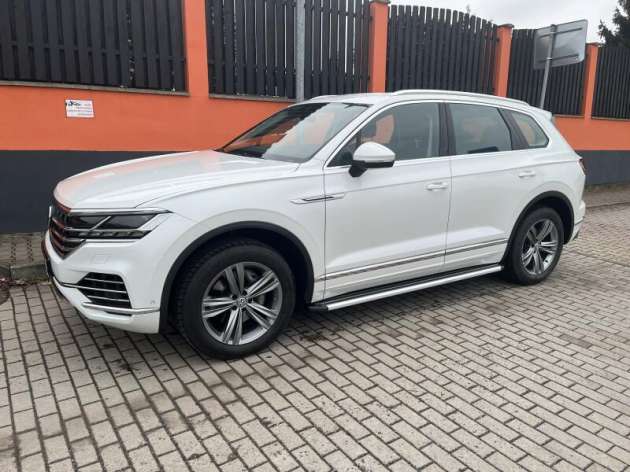 Volkswagen Touareg 3.0 TDi V6 210 kW R-Line ČR