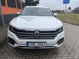 Volkswagen Touareg 3.0 TDi V6 210 kW R-Line ČR