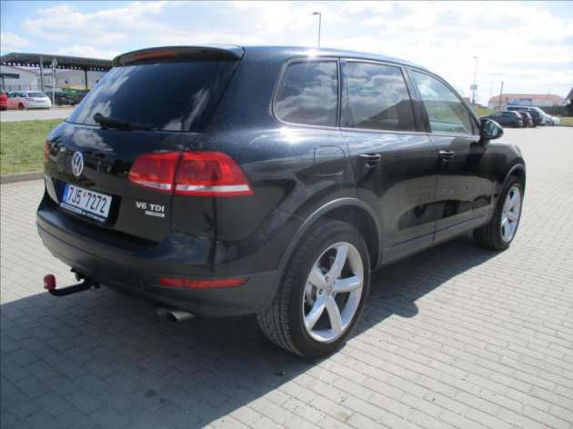 Volkswagen Touareg 3,0 TDI BMT V6 Tiptronic 4x4 p