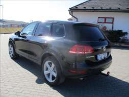 Volkswagen Touareg 3,0 TDI BMT V6 Tiptronic 4x4 p
