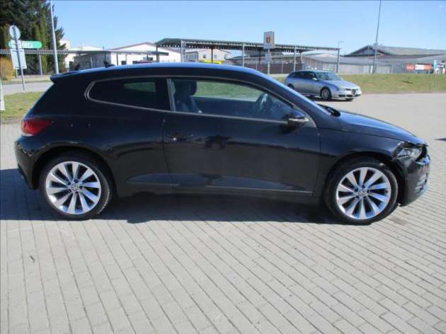 Volkswagen Scirocco 1,4 TSi 16V 118kw DSG GPS XEN