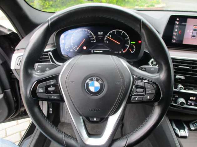 BMW Řada 5 3,0 d 195kw X-Drive LED Luxury