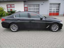 BMW Řada 5 3,0 d 195kw X-Drive LED Luxury