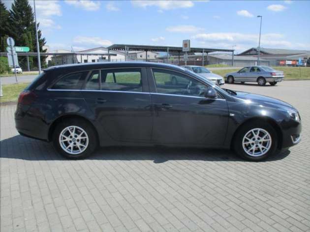 Opel Insignia 2,0 CDTi 96kw Automat CZauto D