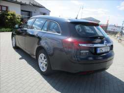 Opel Insignia 2,0 CDTi 96kw Automat CZauto D