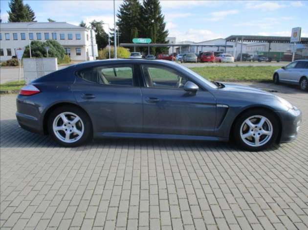 Porsche Panamera 3,6 i V6 220kw 4x4 odp. DPH