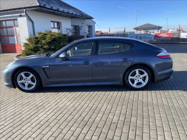 Porsche Panamera 3,6 i V6 220kw 4x4 odp. DPH