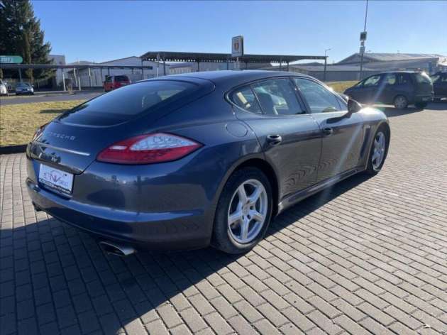Porsche Panamera 3,6 i V6 220kw 4x4 odp. DPH