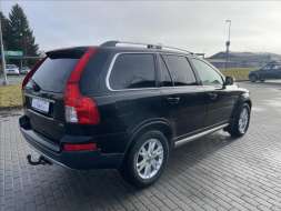 Volvo XC90 2,4 D5 136kw SUMMUM AWD Tažné