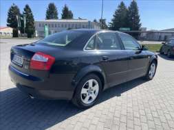 Audi A4 1,8 i Quattro Xenon 110kw CZau