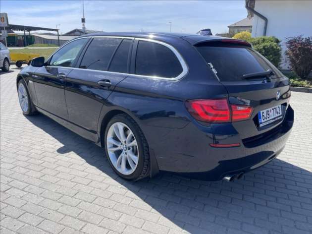 BMW Řada 5 3,0 d 180kw Manuál Luxury 2maj