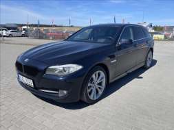 BMW Řada 5 3,0 d 180kw Manuál Luxury 2maj