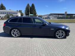 BMW Řada 5 3,0 d 180kw Manuál Luxury 2maj