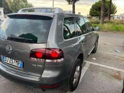 Volkswagen Touareg 3,0 TDi 165kw Tiptronic bez ko