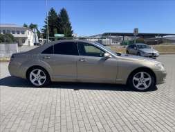 Mercedes-Benz Třídy S 3,0 320CDi 155kw nutný servis