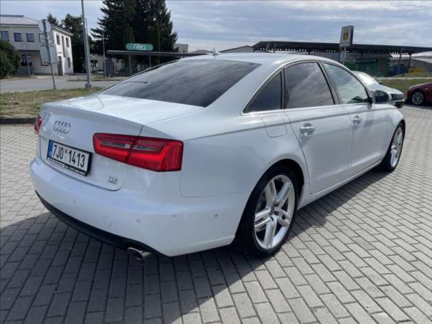 Audi A6 3,0 TDi 150kw S-Line Quattro