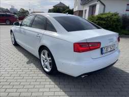 Audi A6 3,0 TDi 150kw S-Line Quattro