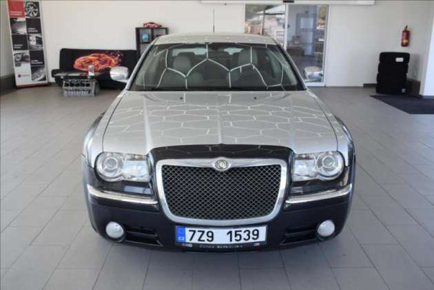 Chrysler 300C 2,7 i V6, LPG, automat