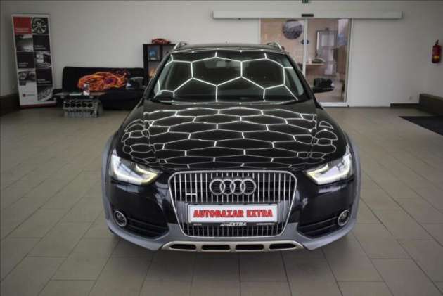 Audi A4 Allroad 2,0 TDi, ALLROAD,QUATTRO,