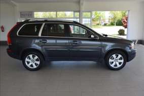 Volvo XC90 2,4 D5, AWD,7-míst,SUMMUM,
