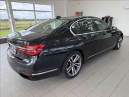 BMW Řada 7 3,0 730d xDrive, FULL LED