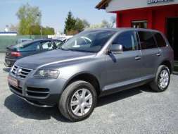 Volkswagen Touareg 3.0 TDi V6  Serviska,automat