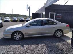 Peugeot 607 2,7