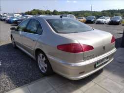 Peugeot 607 2,7