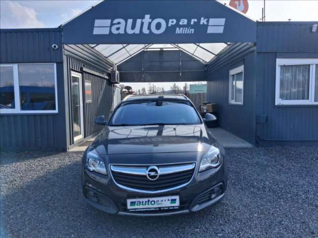 Opel Insignia 2,0 120kw , automat