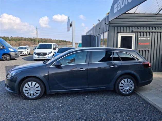 Opel Insignia 2,0 120kw , automat