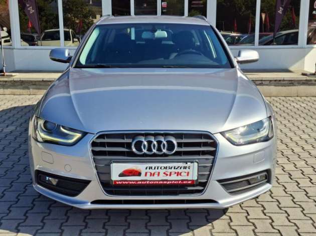 Audi A4 2.0TDI 110kW 8A -NAVIGACE