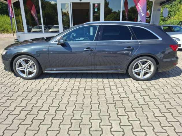 Audi A4 2.0TDI 140kW QUATTRO -NEZ.TOP!