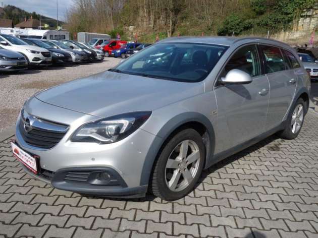 Opel Insignia 2.0CDTI 120kW 4X4 SPORTSTOURER