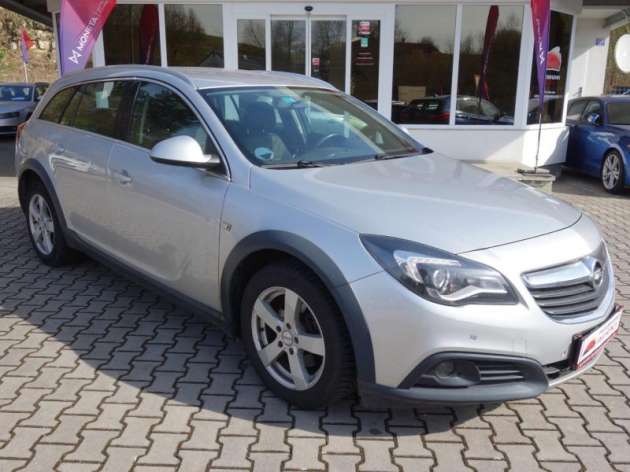 Opel Insignia 2.0CDTI 120kW 4X4 SPORTSTOURER
