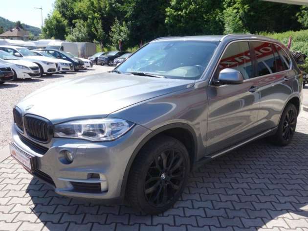 BMW X5 30d XDRIVE 190kW -ČR-TAŽ.ZAŘ.
