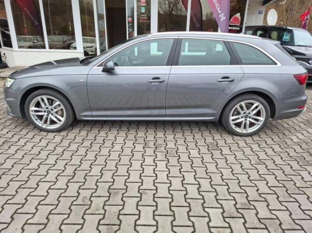 Audi A4 2.0TDI 140kW QUATTRO S-LINE