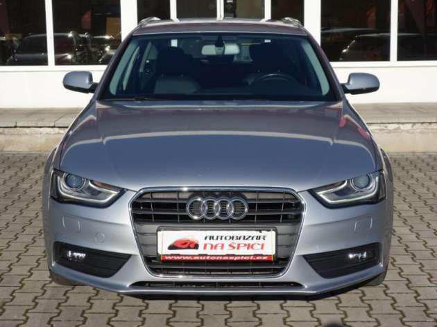 Audi A4 2.0TDI 110kW 8A -NAVIGACE