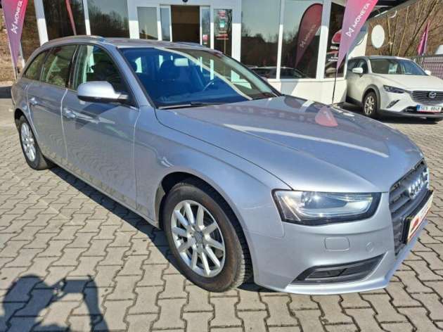 Audi A4 2.0TDI 110kW 8A -NAVIGACE